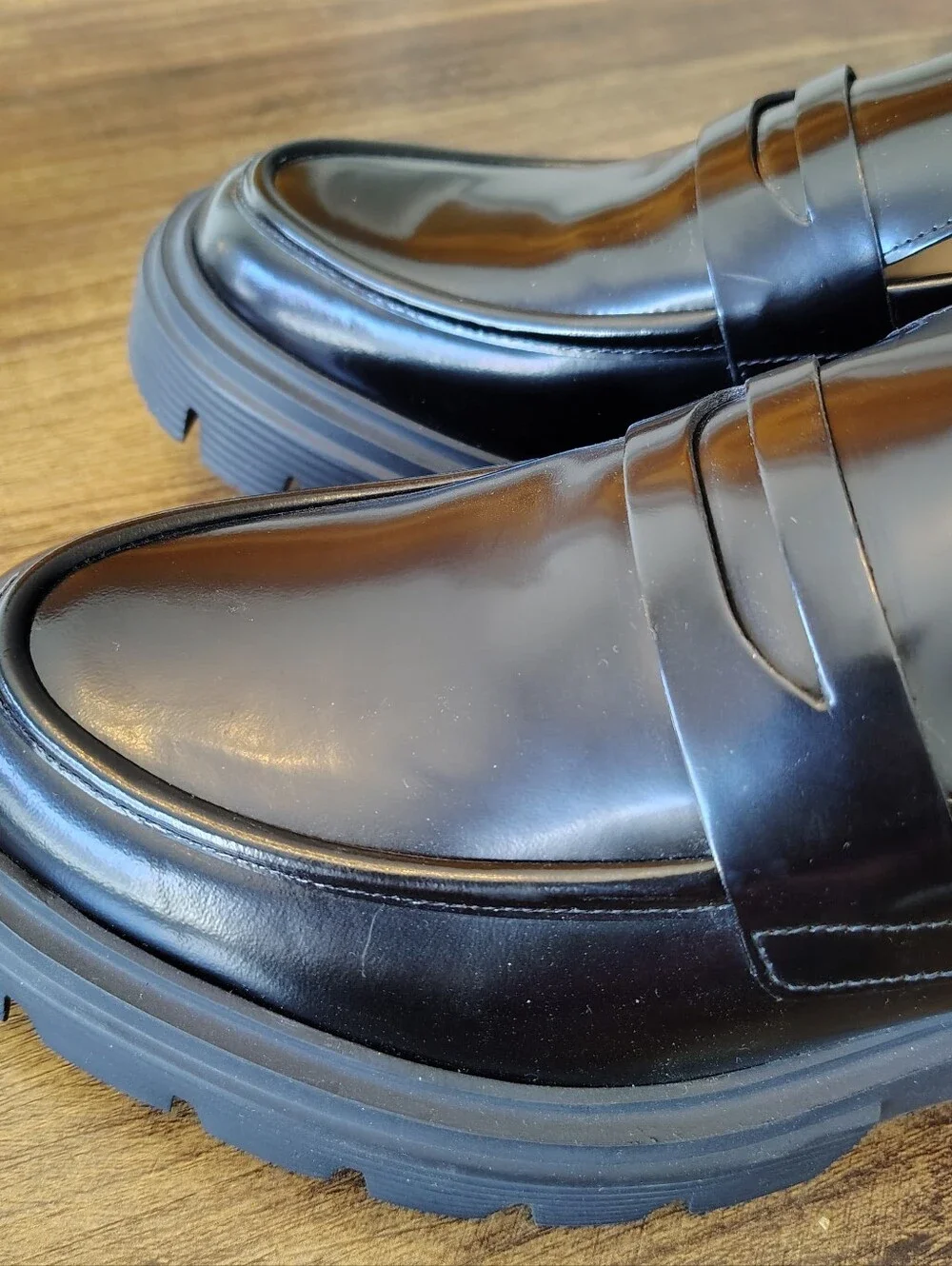 Stuart Weitzman new